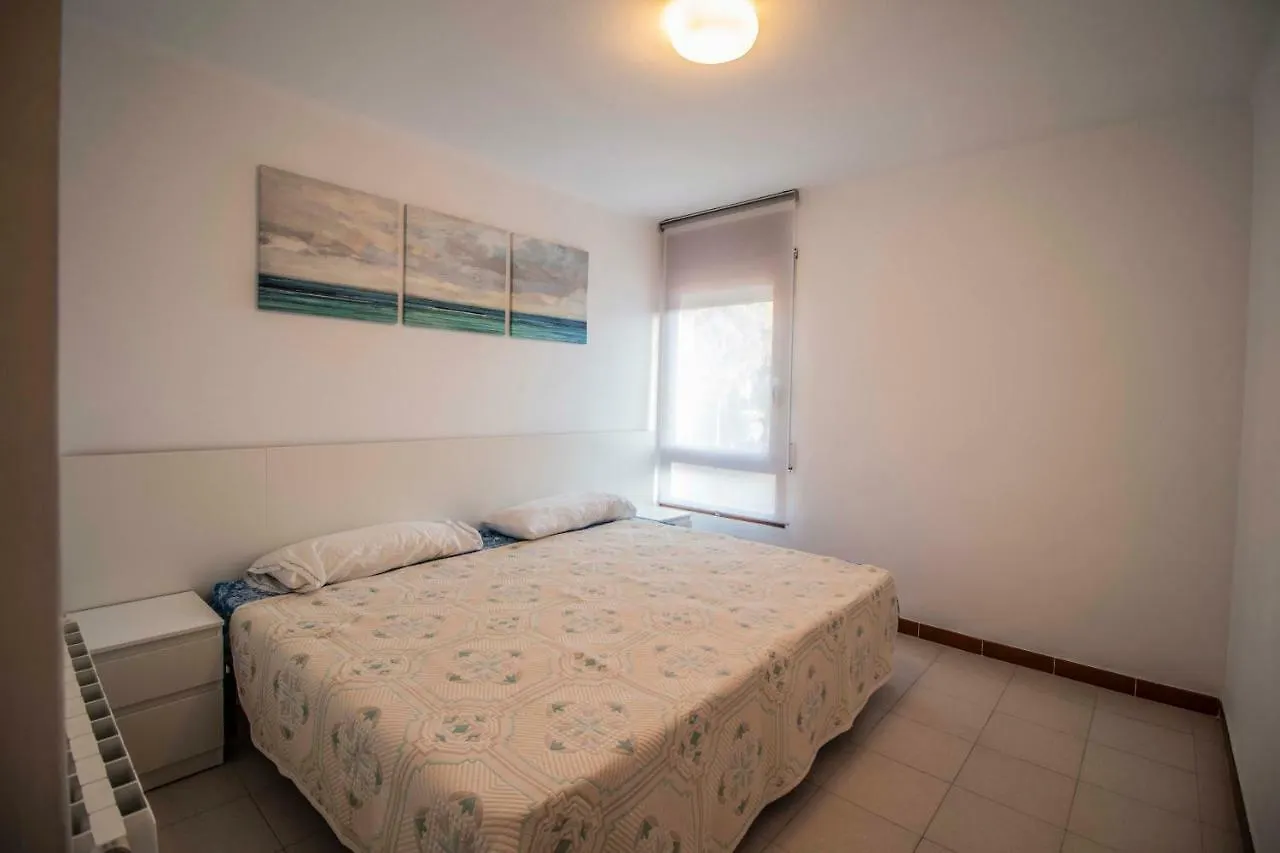 Oliveras Hotell El Vendrell 0*,
